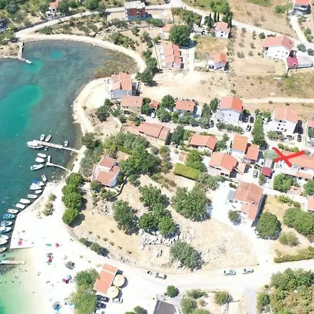 Ferienwohnung-antolica-mit-klimaanlage-150m-vom-meer Апартаменты Krusevo (Zadar)