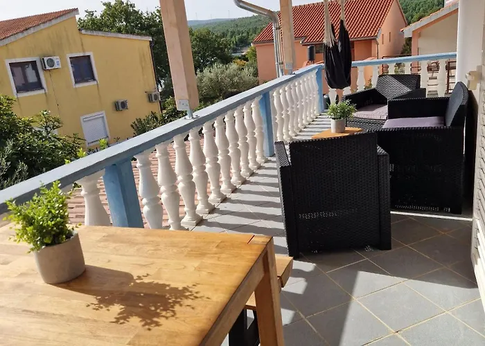 Ferienwohnung-antolica-mit-klimaanlage-150m-vom-meer Апартаменты Krusevo (Zadar)